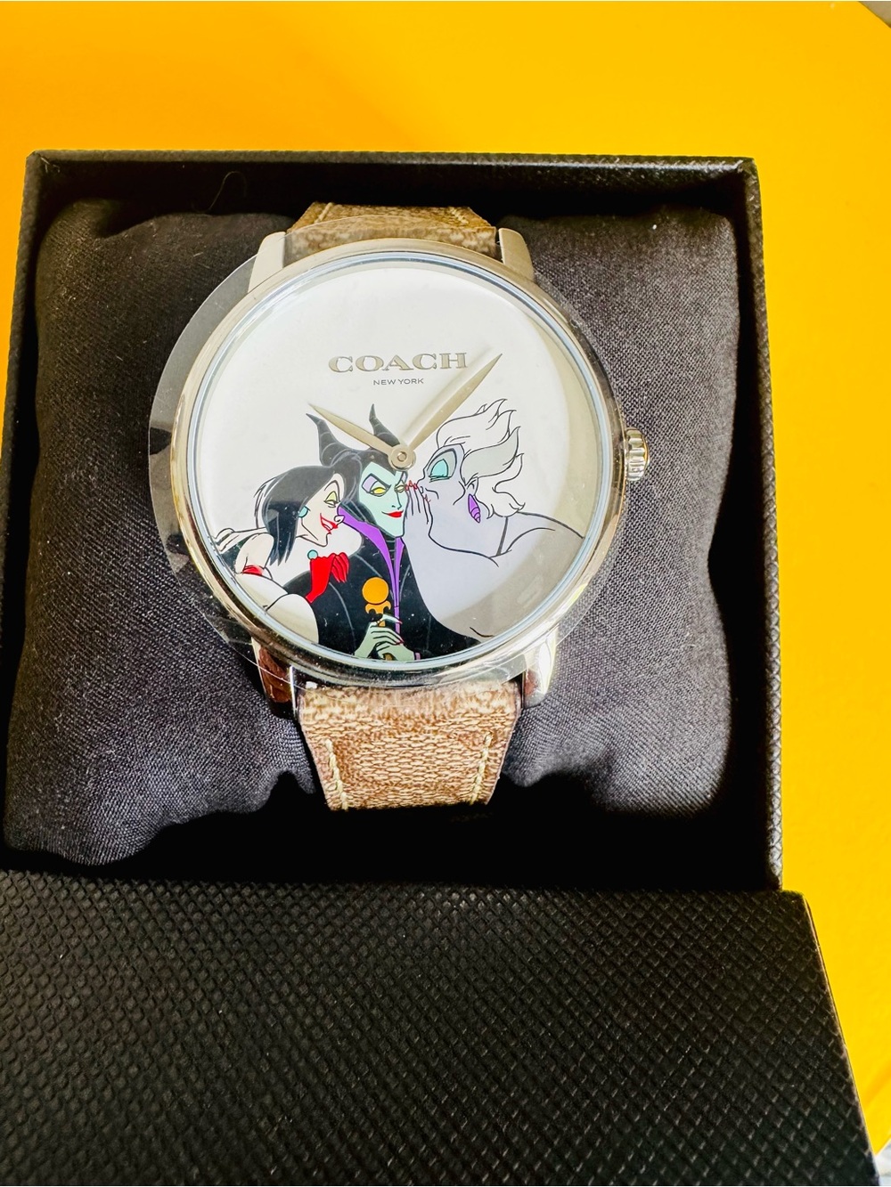 COACH Disney Villains 40mm Watch w sig Jacquard Brown Leather Strap